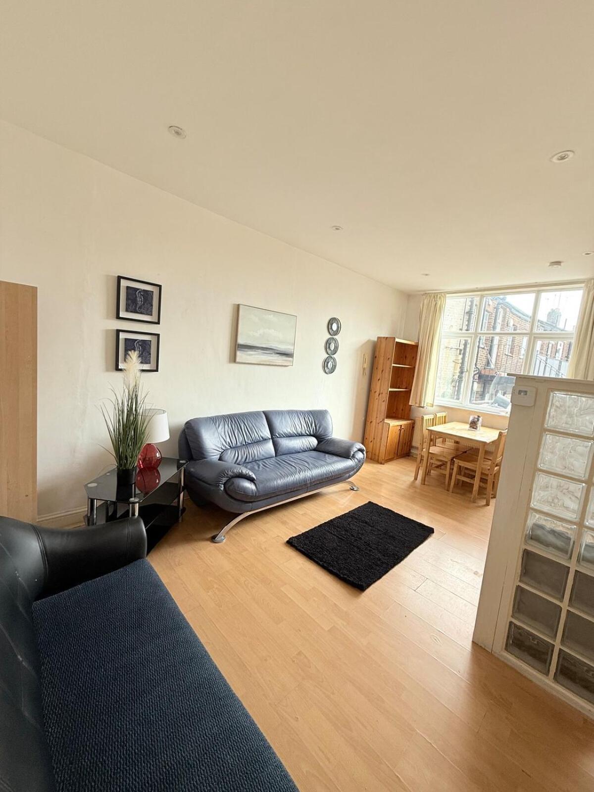Comfort In The Heart Of Fulham Apartment